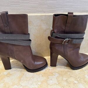 Brunello Cucinelli Brown Leather Ankle Boots with Gray Strap
